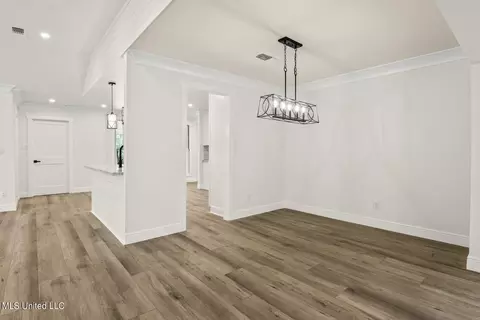 Entry Way - 5569 E Diamondhead Dr, Diamondhead, MS 39525 photo 1 of 2