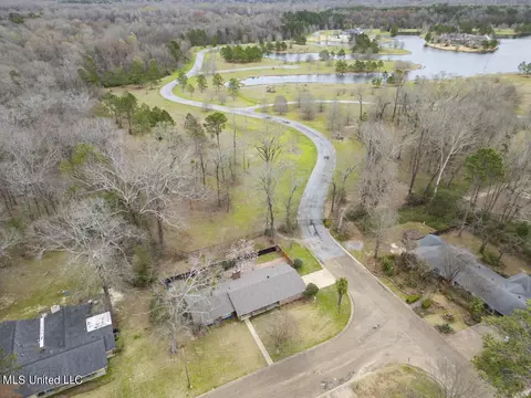 View/Area - 4504 E Cheryl Dr, Jackson, MS 39211 photo 2 of 2