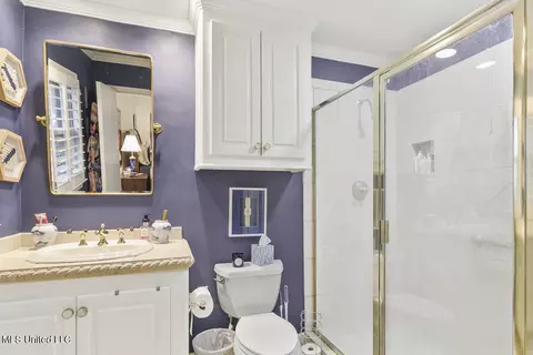 Bath - 4504 E Cheryl Dr, Jackson, MS 39211 photo 2 of 2