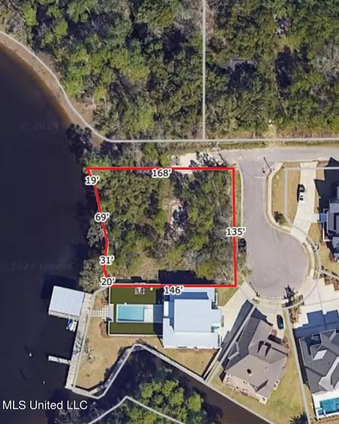 9606 Evans Rd, Gulfport, MS 39503
