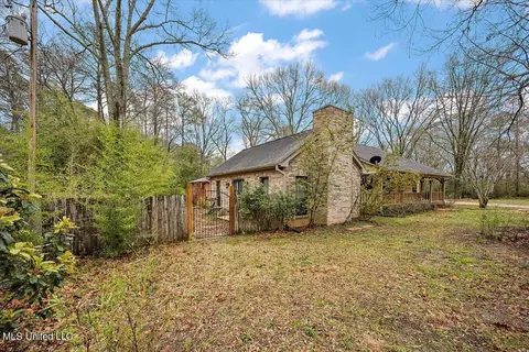 Exterior - 12926 Springridge Rd, Terry, MS 39170 photo 2 of 11