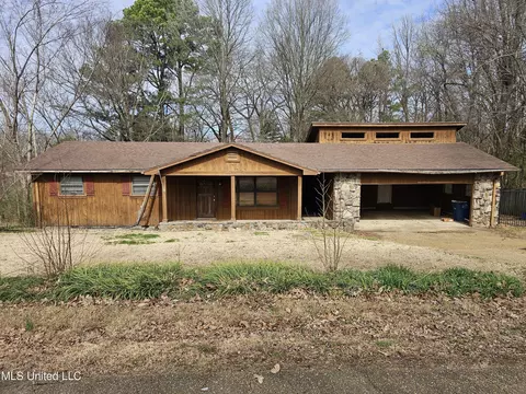 7922 Crescent Cir, Olive Branch, MS 38654
