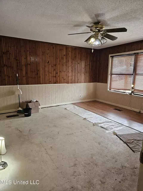 Other - 7922 Crescent Cir, Olive Branch, MS 38654 photo 8 of 12