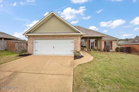 703 London Pl, Florence, MS 39073