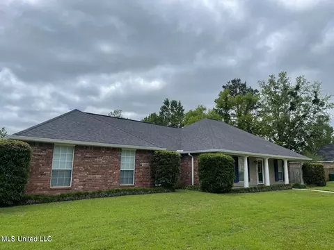14380 Carriage Cir, Gulfport, MS 39503