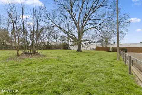 5155 Wayneland Dr #I3, Jackson, MS 39211 photo 6