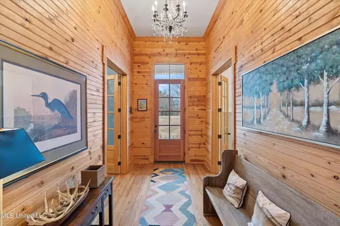 Entry Way - 2404 Highway 301, Hernando, MS 38632 photo 1 of 6