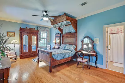 Bedroom - 1480 Pinehaven Dr, Clinton, MS 39056 photo 9 of 13