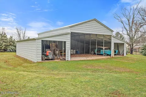 Exterior - 1480 Pinehaven Dr, Clinton, MS 39056 photo 40 of 57
