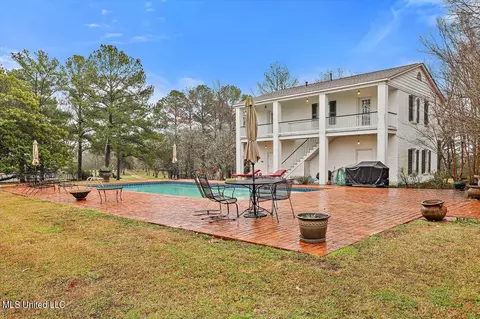 Exterior - 1480 Pinehaven Dr, Clinton, MS 39056 photo 27 of 57