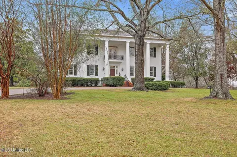 Exterior - 1480 Pinehaven Dr, Clinton, MS 39056 photo 8 of 57