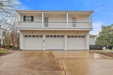 Exterior - 1480 Pinehaven Dr, Clinton, MS 39056 photo 33 of 57