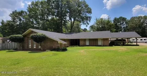 103 Firecrest Dr, Brandon, MS 39042
