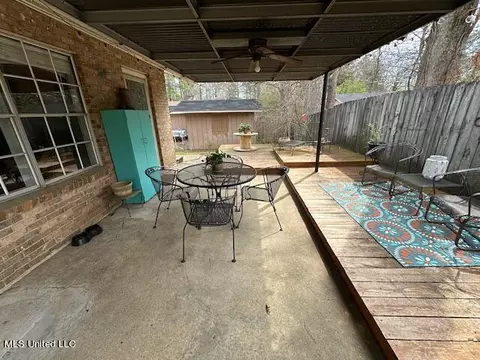 Exterior - 103 Firecrest Dr, Brandon, MS 39042 photo 5 of 7