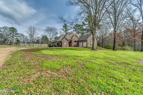 Exterior - 210 Crescent H Dr, Terry, MS 39170 photo 5 of 15