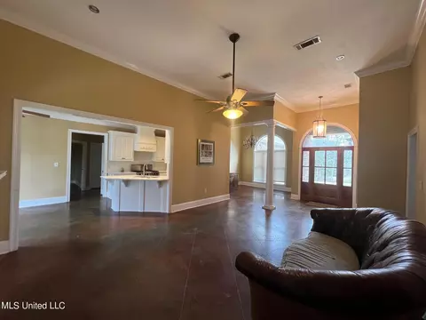 Living - 210 Crescent H Dr, Terry, MS 39170 photo 1 of 2