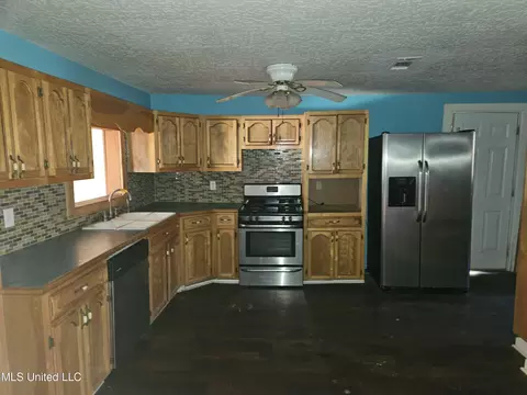 Kitchen - 225 Ccc Rd, Lucedale, MS 39452 photo 1 of 1