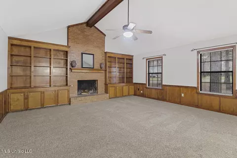 Living - 124 Redbud Trl, Brandon, MS 39047 photo 1 of 2