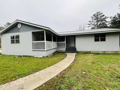 Exterior - 116 Gus Phillips Rd, Mendenhall, MS 39114 photo 3 of 6