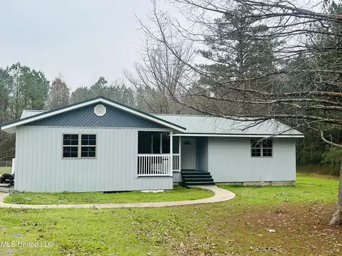 116 Gus Phillips Rd, Mendenhall, MS 39114