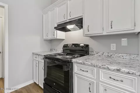 15 Misty Cv, Jackson, MS 39212 photo 8
