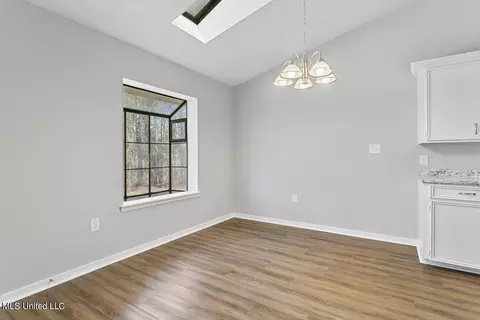 15 Misty Cv, Jackson, MS 39212 photo 4