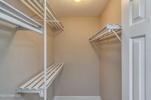 Other - 426 Hemlock Dr, Flowood, MS 39232 photo 4 of 6