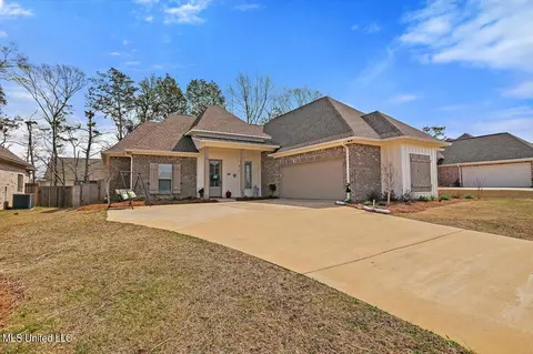 Exterior - 739 Glenwild Dr, Canton, MS 39046 photo 2 of 10