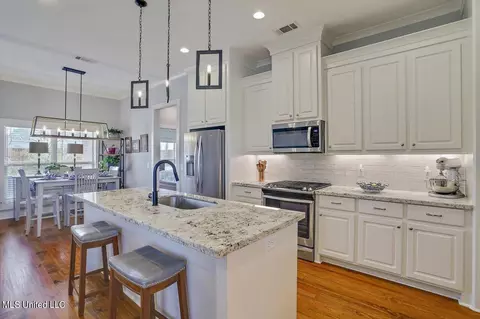 Kitchen - 739 Glenwild Dr, Canton, MS 39046 photo 1 of 4