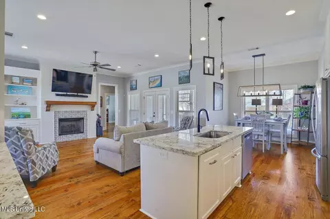 Kitchen - 739 Glenwild Dr, Canton, MS 39046 photo 3 of 4