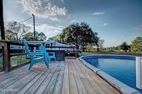 Exterior - 258 Walker Cir, Florence, MS 39073 photo 16 of 17