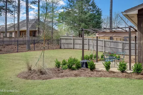 105 Hidden Holw, Madison, MS 39110 photo 5