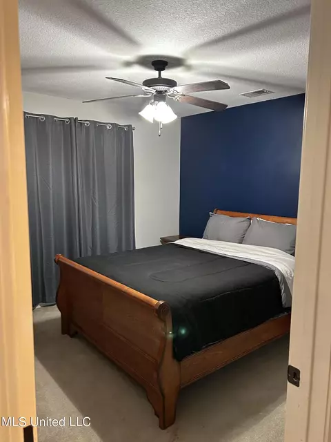 Bedroom - 35 Shady Lane Cv, Hernando, MS 38632 photo 5 of 5