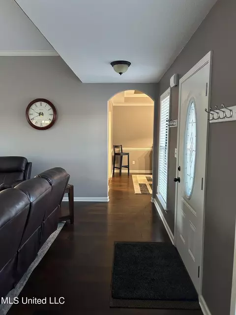 Entry Way - 35 Shady Lane Cv, Hernando, MS 38632 photo 1 of 5