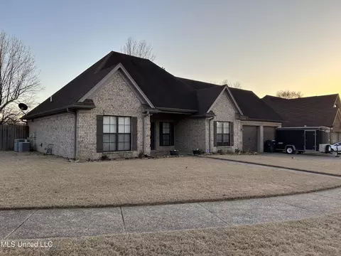 Exterior - 35 Shady Lane Cv, Hernando, MS 38632 photo 2 of 9