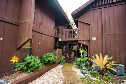 230 Molokai Unit #BLDG G, Diamondhead, MS 39525