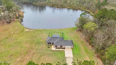 View/Area - 131 Partins Rd, Lucedale, MS 39452 photo 2 of 7