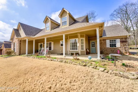 Exterior - 2265 Jaybird Rd, Hernando, MS 38632 photo 4 of 10