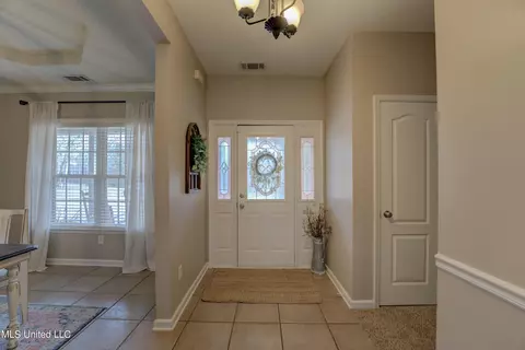 Entry Way - 2265 Jaybird Rd, Hernando, MS 38632 photo 1 of 1