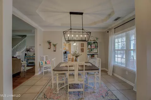 Dining - 2265 Jaybird Rd, Hernando, MS 38632 photo 1 of 4
