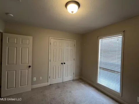 Other - 533 Roxbury Pl, Florence, MS 39073 photo 7 of 10