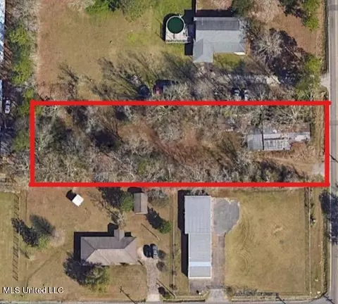 12357 Three Rivers Rd, Gulfport, MS 39503