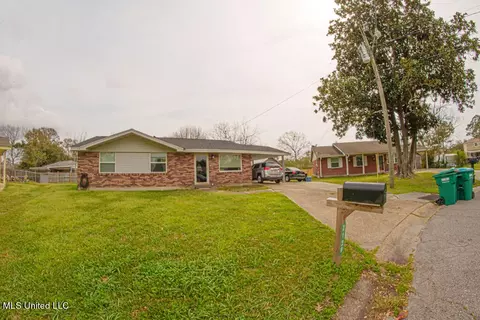 2120 Boardman Blvd, Gulfport, MS 39507