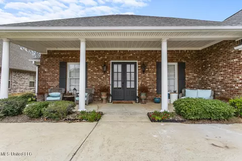 Exterior - 419 Julee Cir, Brandon, MS 39042 photo 3 of 10
