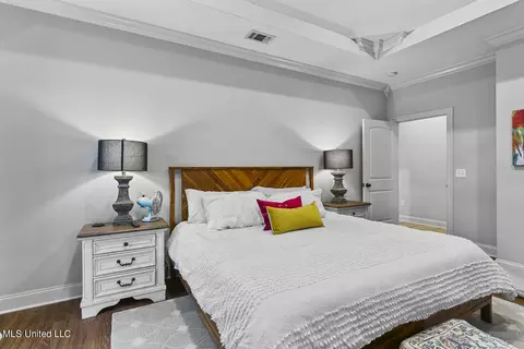 Bedroom - 419 Julee Cir, Brandon, MS 39042 photo 2 of 4