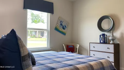 Bedroom - 17841 Kelso Dr, D'iberville, MS 39540 photo 5 of 11
