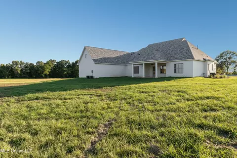 Exterior - 332 Cane Creek Rd, Flora, MS 39071 photo 10 of 16