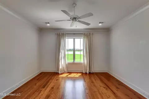 Bedroom - 332 Cane Creek Rd, Flora, MS 39071 photo 5 of 10