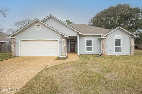 1922 Marsh Cv, Biloxi, MS 39532