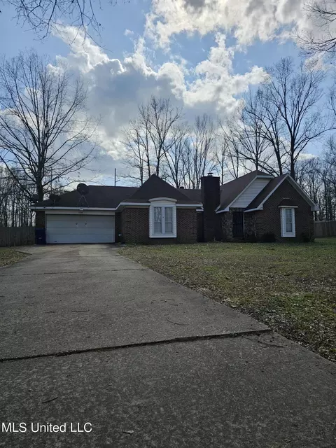 Exterior - 6235 Stateline Rd, Walls, MS 38680 photo 5 of 7